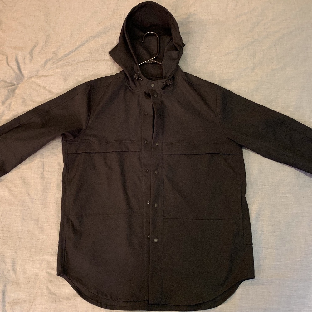 Lululemon Rain Jacket (Black - M)